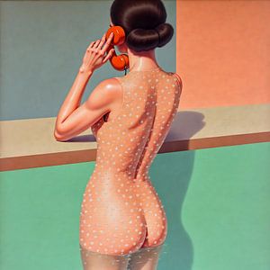 Retro-Frau mit orangefarbenem Telefon