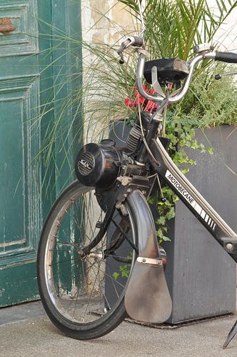 Oude motobecane uit Frankrijk