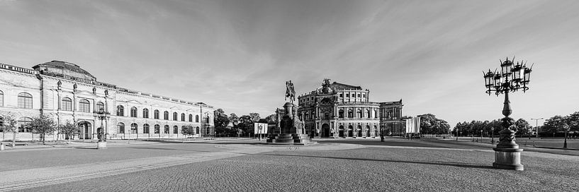 Panorama Picture Gallery en Semper Opera House in Dresden van Werner Dieterich