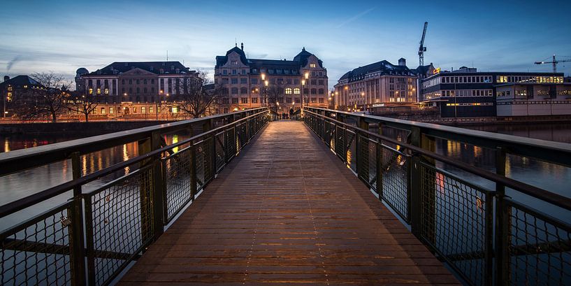 Zurich by Severin Pomsel