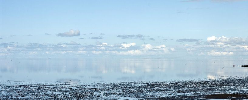 An der Nordsee (https://www.ohmyprints.com/de/kuenstler/Norbert-Suelzner/8246) von Norbert Sülzner