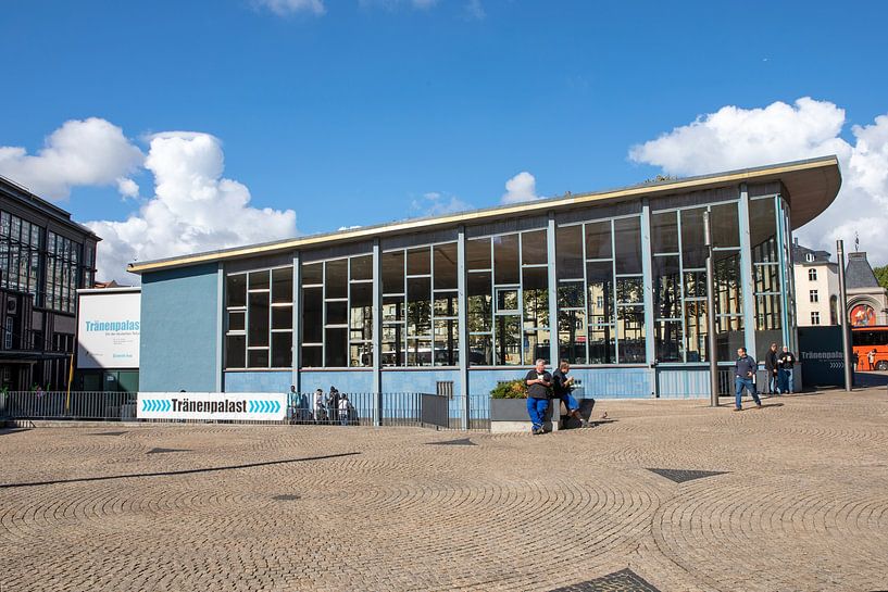 Berlin - Tränenpalast by t.ART