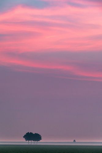 Lever de soleil au nord de Groningen, Pays-Bas