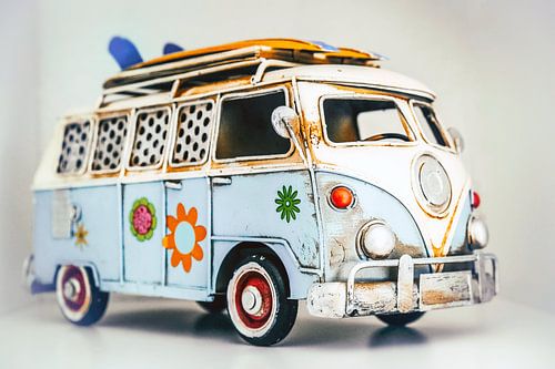 VW Bulli (Vintage Toy)