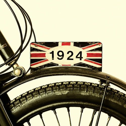 The 1924 British motorcycle by Martin Bergsma