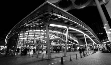 Utrecht Central in the evening by Wilco Mellema