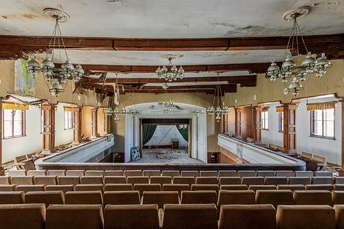 Verlaten theater in Bulgarije