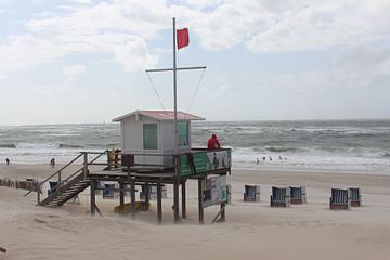 Stürmischer Tag am Strand bei Westerland auf Sykt