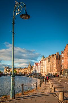 Evening light at the Shore in Leith, Edinburgh by Christian Müringer