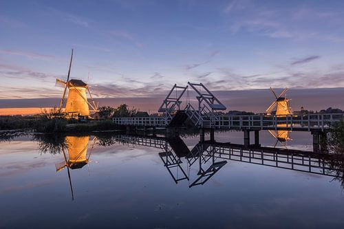 Coloring mills of Kinderdijk