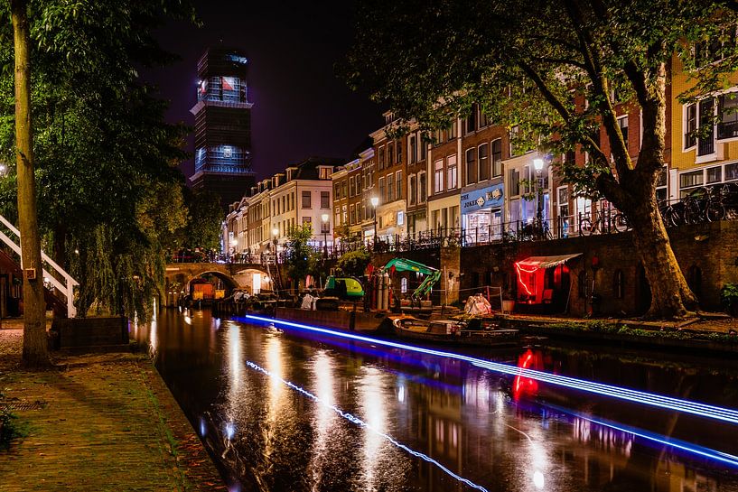From the wharf to the Dom tower. by zeilstrafotografie.nl