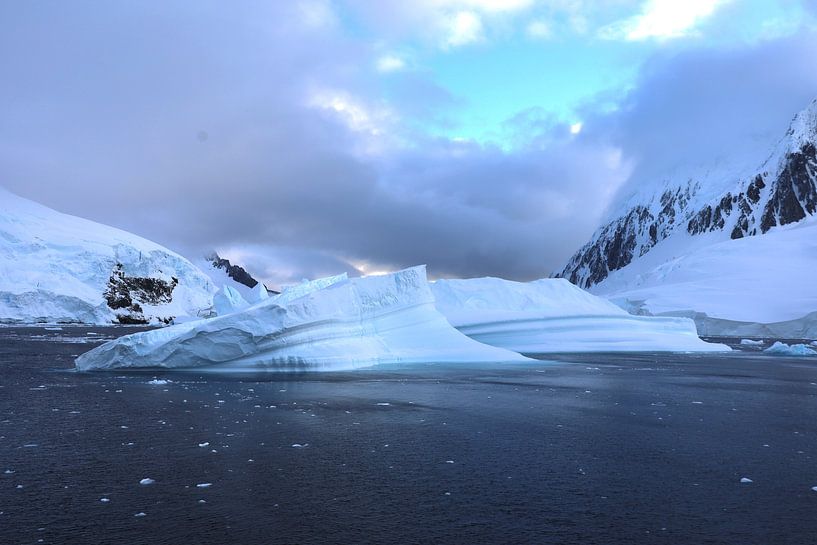 Icebergs Antarctica by G. van Dijk