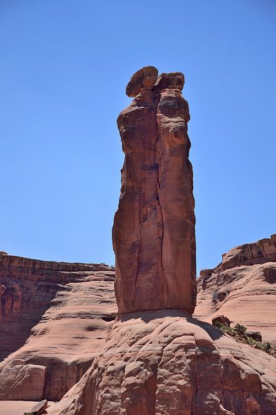 The Three Gossips by Frank's Awesome Travels