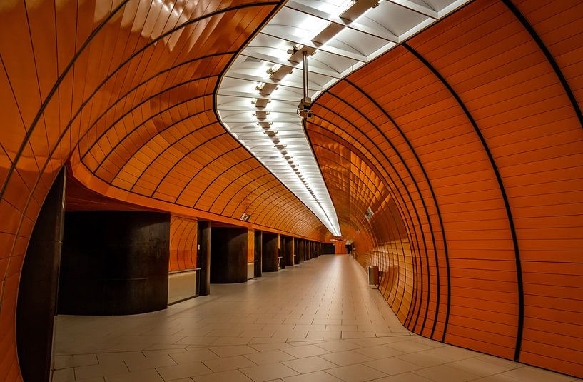 Dans le tunnel par Sabine Wagner