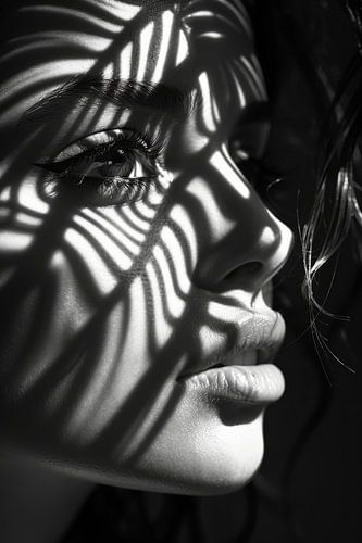 Licht portret van een vrouw