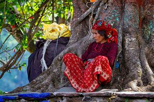 Alte Bäuerin in Nepal