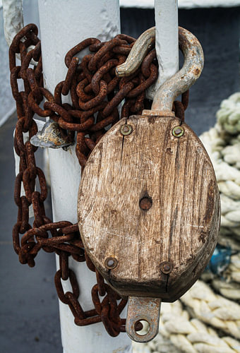 ss Rotterdam chain with pulley