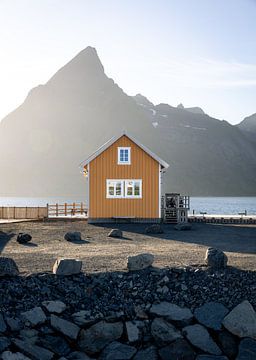 The cabin of Sakrisoya by swc07