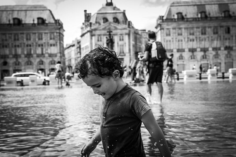 Le mirroir Bordeaux Kind von Matthias Verfaille