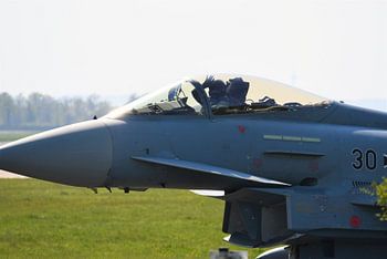 Eurofighter Typhoon / 30+97 / Pilot salute / ETNN
