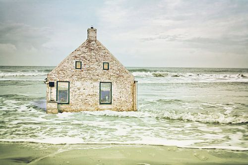 Huisje op het strand van marleen brauers