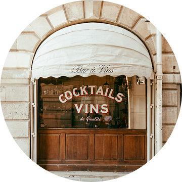 Wijn bar op Place Dolphine Paris - Fotoprint vintage cafe van sonja koning