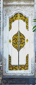 Beautifully crafted door by Cre8yourstory