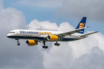 Icelandair Cargo Boeing 757-200PF. van Jaap van den Berg