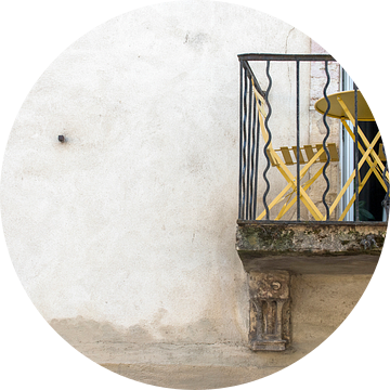 Een geel Frans terrasje