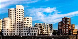 Panorama Gehry-gebouwen Media Harbour Düsseldorf van Dieter Walther