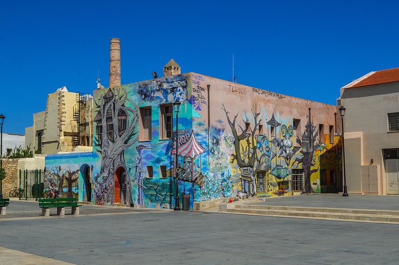 Plein in Rethymnon en Gebouw met Graffiti von Melvin Fotografie