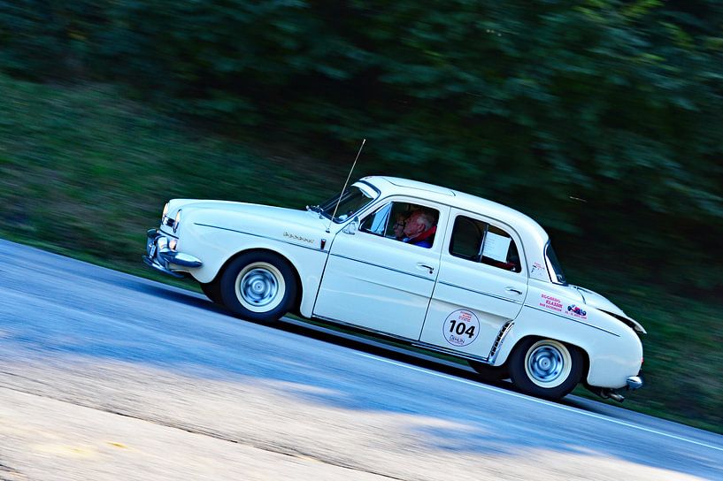 Renault Gordini  am Berg - Eggberg Klassik 2019 - von Ingo Laue