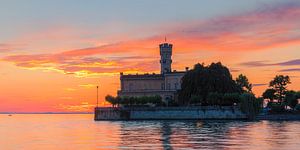 Sonnenuntergang am Schloss Montfort