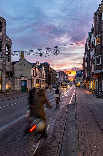Zonsopkomst boven de Utrechtse Nobelstraat