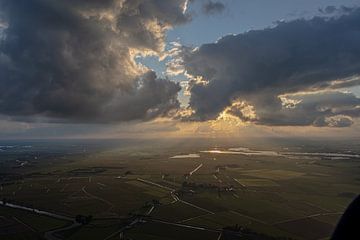 Paysage de polder frison vu du ciel sur Paul Veen