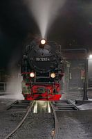 Locomotive à vapeur en cours d'entretien