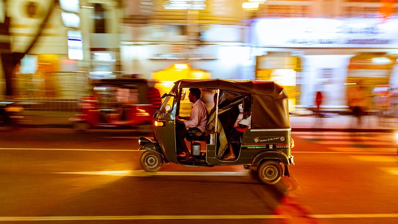 Tuk Tuk in Sri Lanka von Gijs de Kruijf