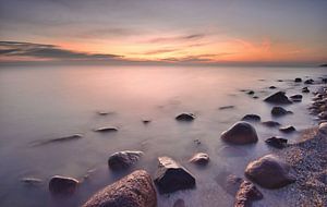 Steine im IJsselmeer von John Leeninga