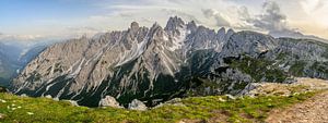 Blick auf die Cadini di Misurina in den Dolomiten während des Frühlings