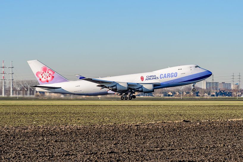 Start der China Airlines Cargo Boeing 747-400F. von Jaap van den Berg