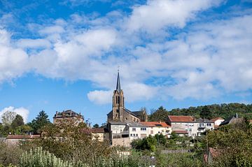 Contz-les-Bains by Richard Wareham
