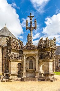 Umfriedeter Pfarrbezirk bei Lampaul-Guimiliau, Bretagne