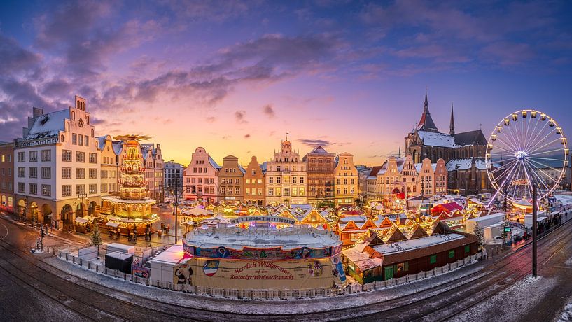 Christmas market in Rostock, Germany by Michael Abid
