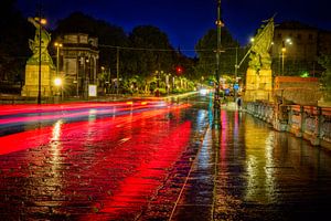 Regennacht in Turijn: Reflecties en Ritmes van Bart Ros