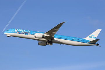 KLM Boeing 787-10 (100 years) Take off - AMS