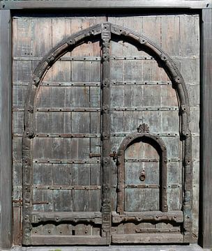 L'ancien portail de la ferme à Den Burg, sur l'île de Texel. sur christine b-b müller