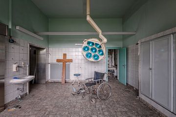Lost Place - verlaten ziekenhuis van Gentleman of Decay