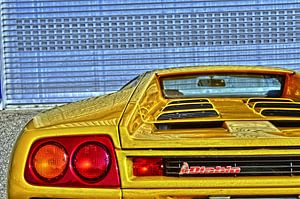Italienische Sportwagen Ikone Diablo ART 1.0