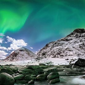 Aurores boréales en Norvège dans les îles Lofoten. sur Voss Fine Art Fotografie