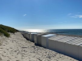 Duinen en strandhuisjes in Oostkapelle van Oostkapelleliebhaberin
